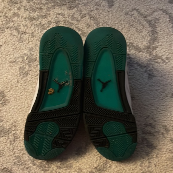 Size 8.5 - Jordan 4 Retro Rasta 2020 - Picture 5 of 5